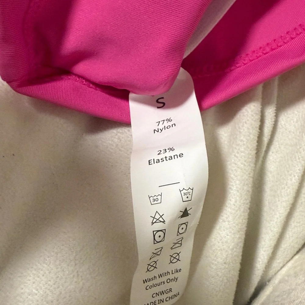 Halara NWT Cropped Yoga Tank Top - Picture 5 of 5